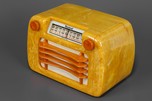 Sand with Yellow Catalin Sentinel &rsquo;Wavy Grill&rsquo; 284 Radio